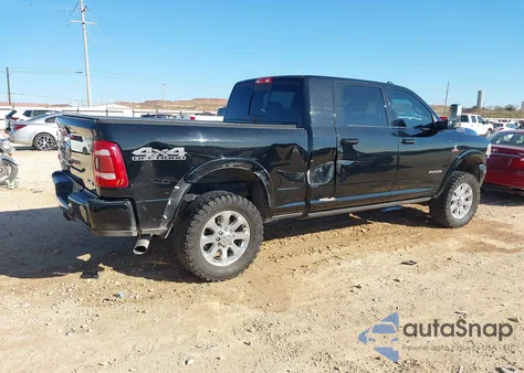 2022 Ram 2500 Laramie 4X4 6'4 Box z USA, uszkodzony, nr VIN 3C6UR5NL9NG281779